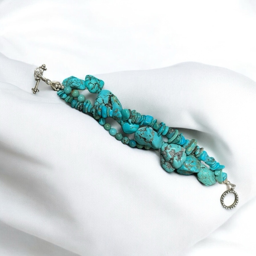 Hand Crafted Turquoise and Silver Bracelet☑️ - Picture 2 of 11